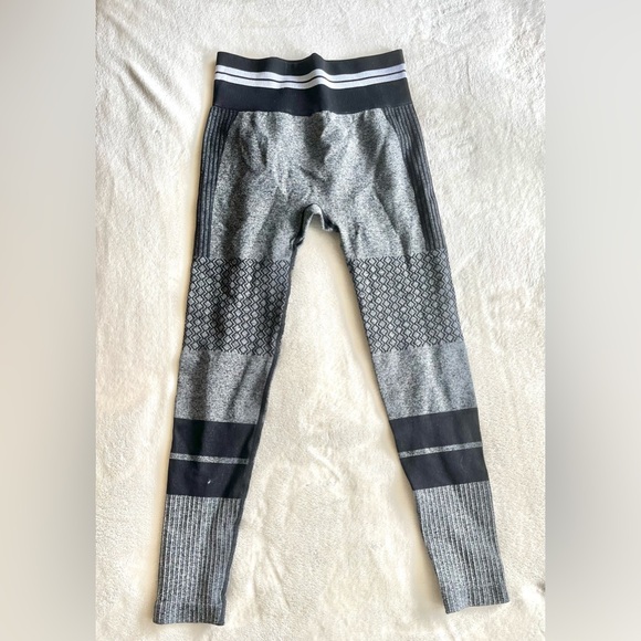 Amelia Leggings Sz M - Picture 5 of 6